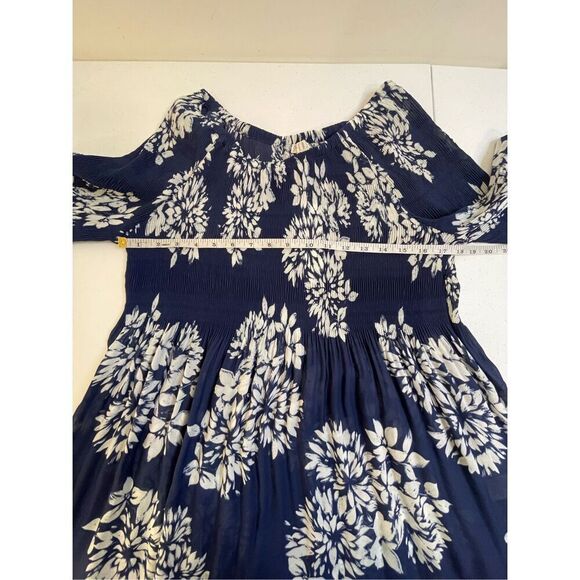 Spense women’s blouse XL navy white NWT pleated - Picture 3 of 7